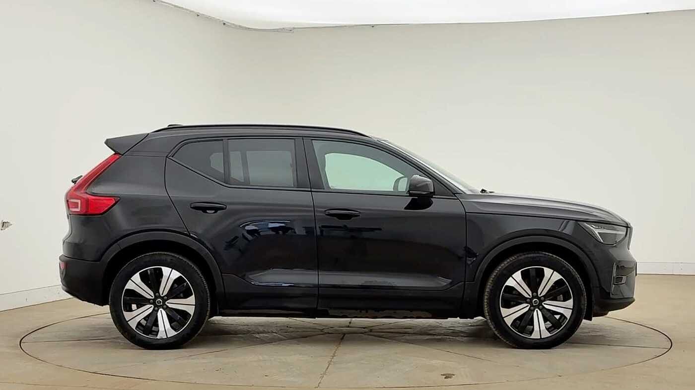 Used Volvo XC40 2022 for sale - 78158222: Photo 2