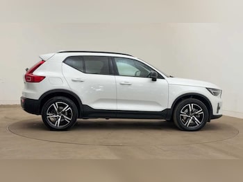 Used Volvo XC40 2023 for sale - 79182587: Photo
