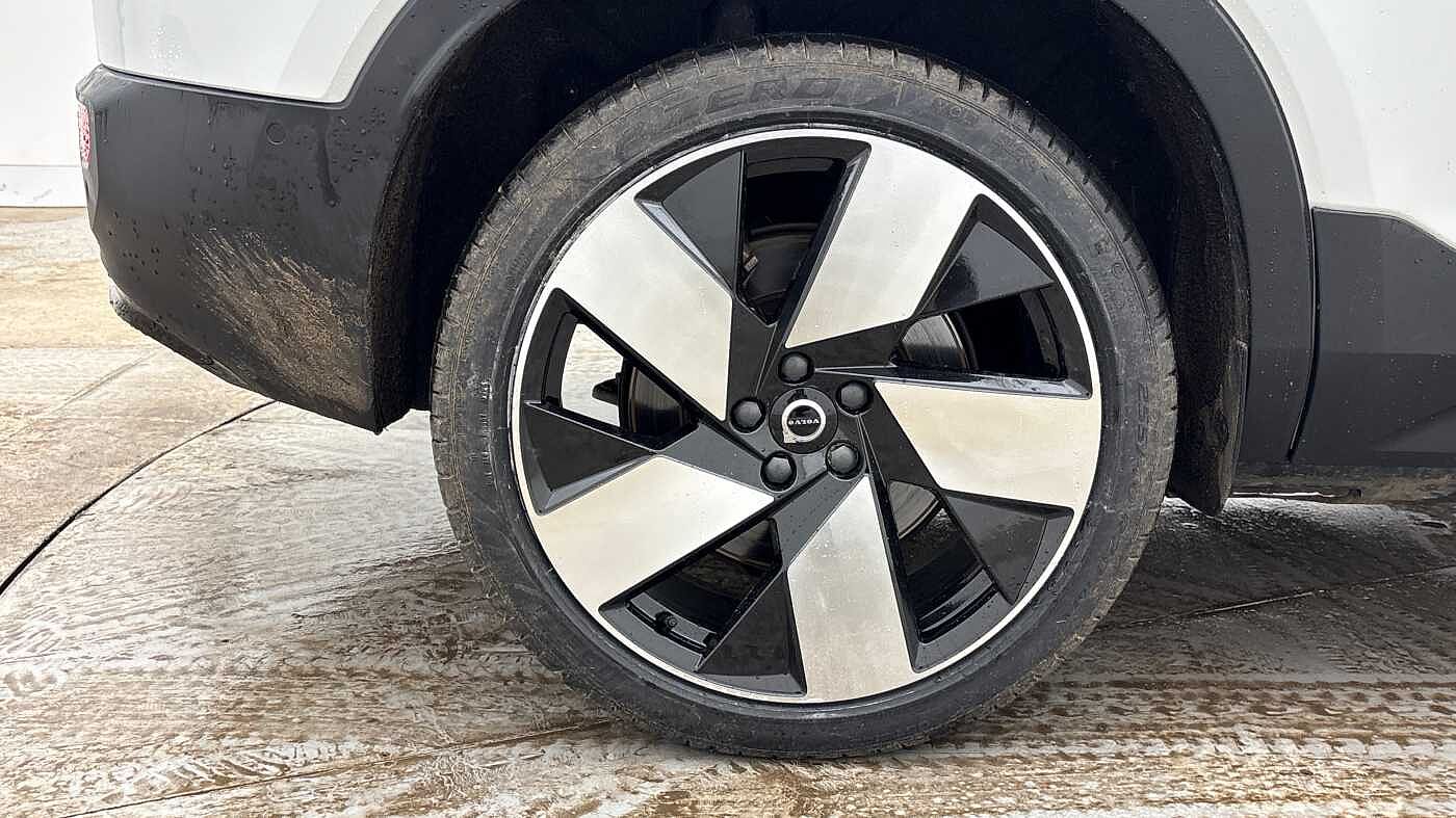 Used Volvo XC40 2023 for sale - 77388466: Photo 15