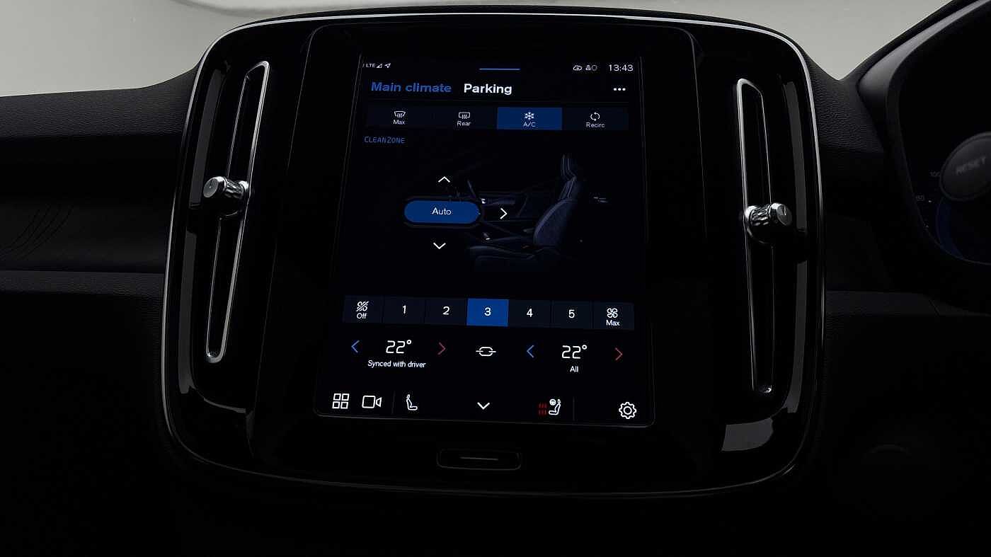 Used Volvo XC40 2023 for sale - 77388466: Photo 38