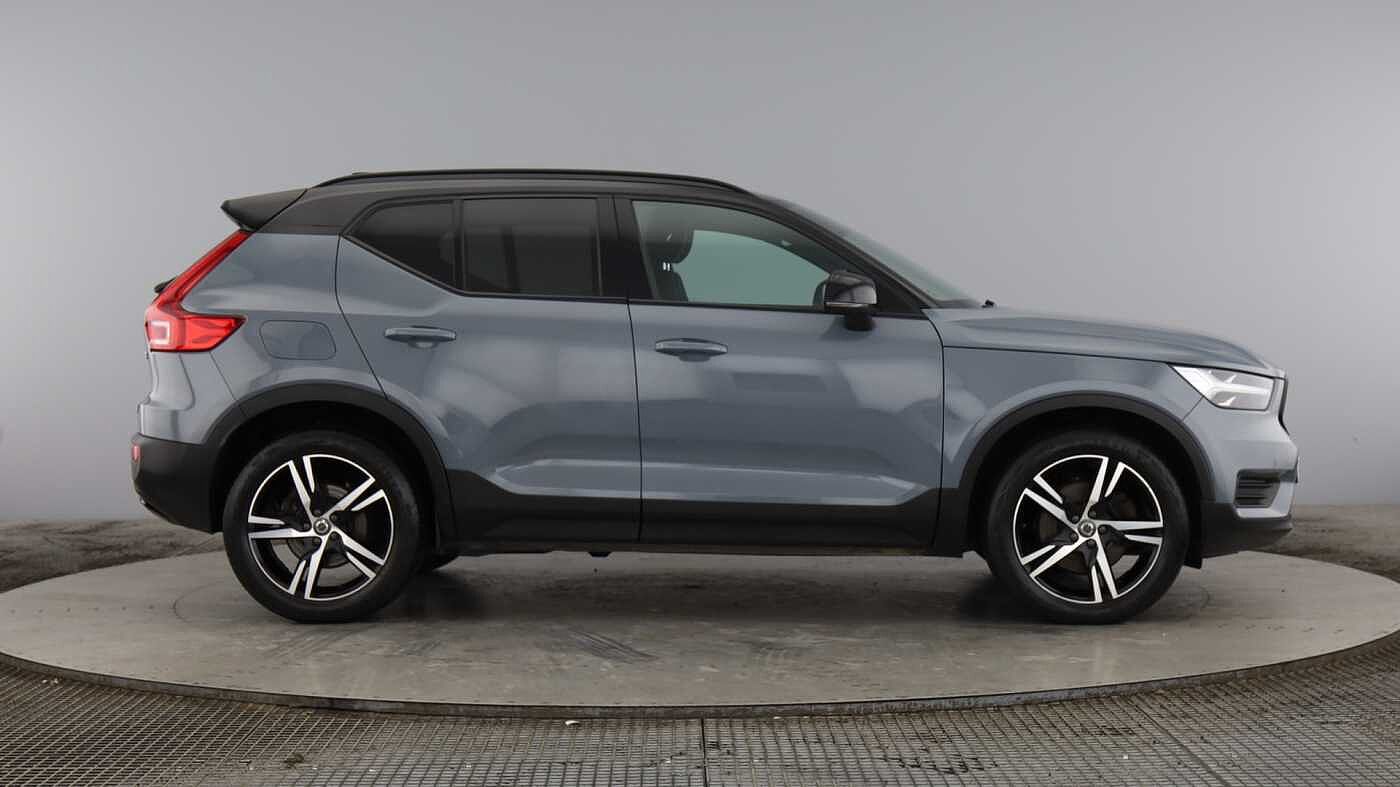 Used Volvo XC40 2021 for sale - 77647510: Photo 3