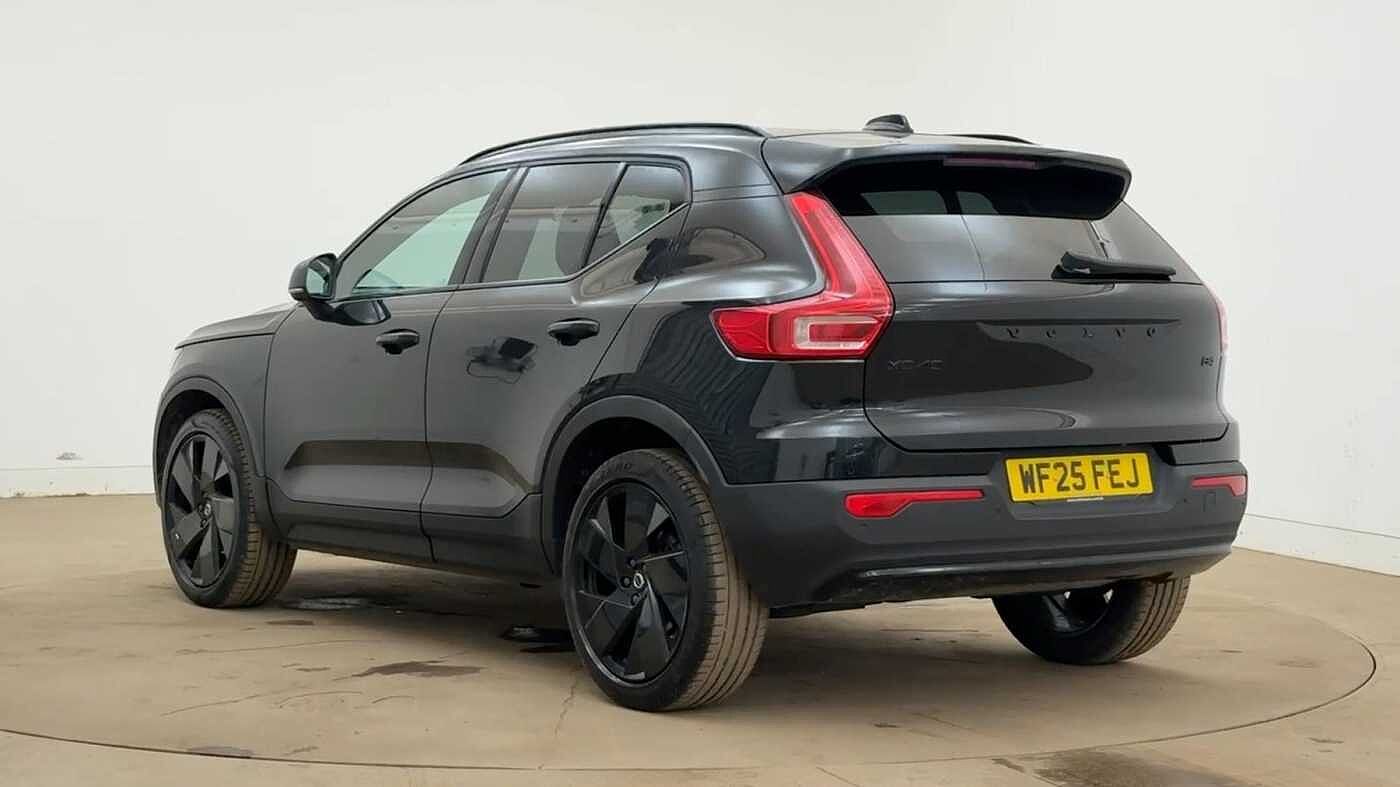 Used Volvo XC40 2025 for sale - 78036171: Photo 3