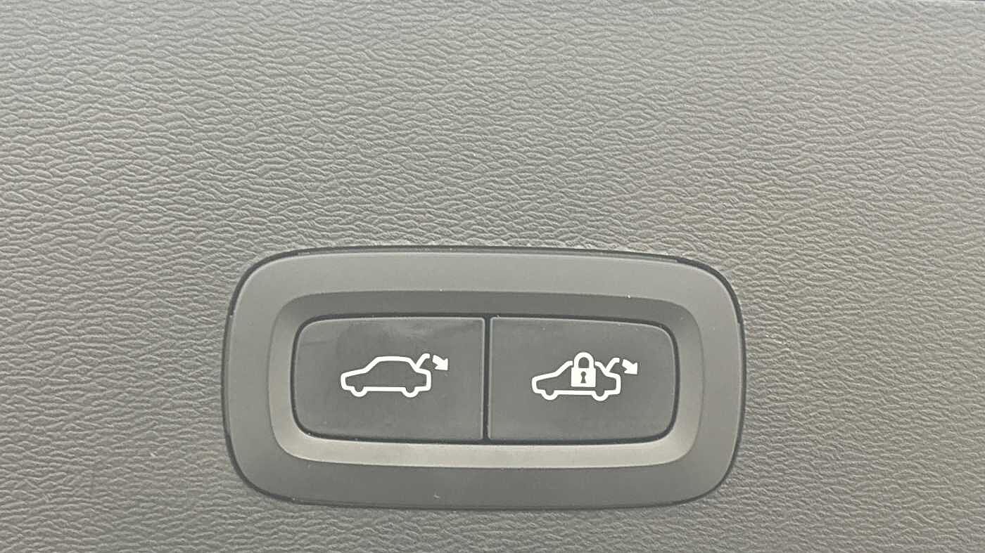 Used Volvo XC40 2022 for sale - 76474540: Photo 17