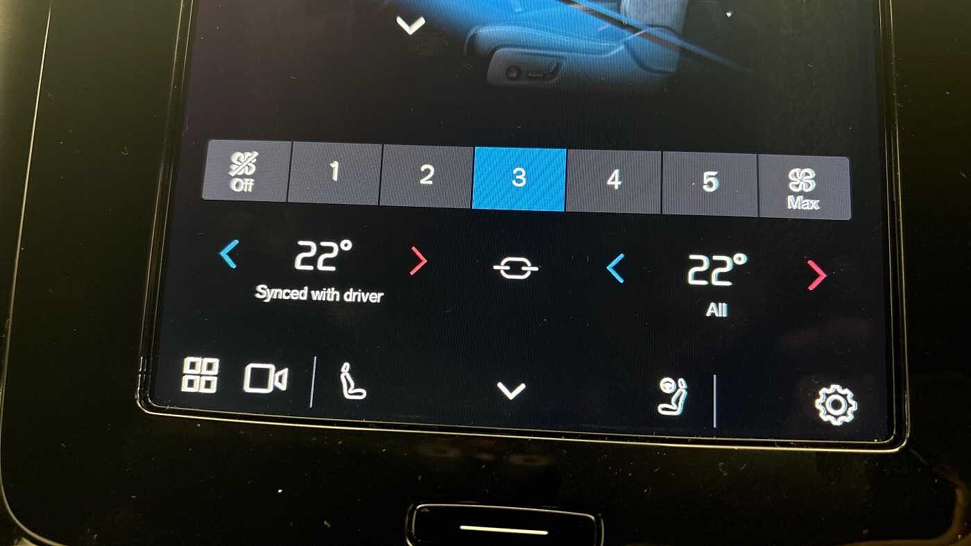 Used Volvo XC40 2022 for sale - 76474540: Photo 38