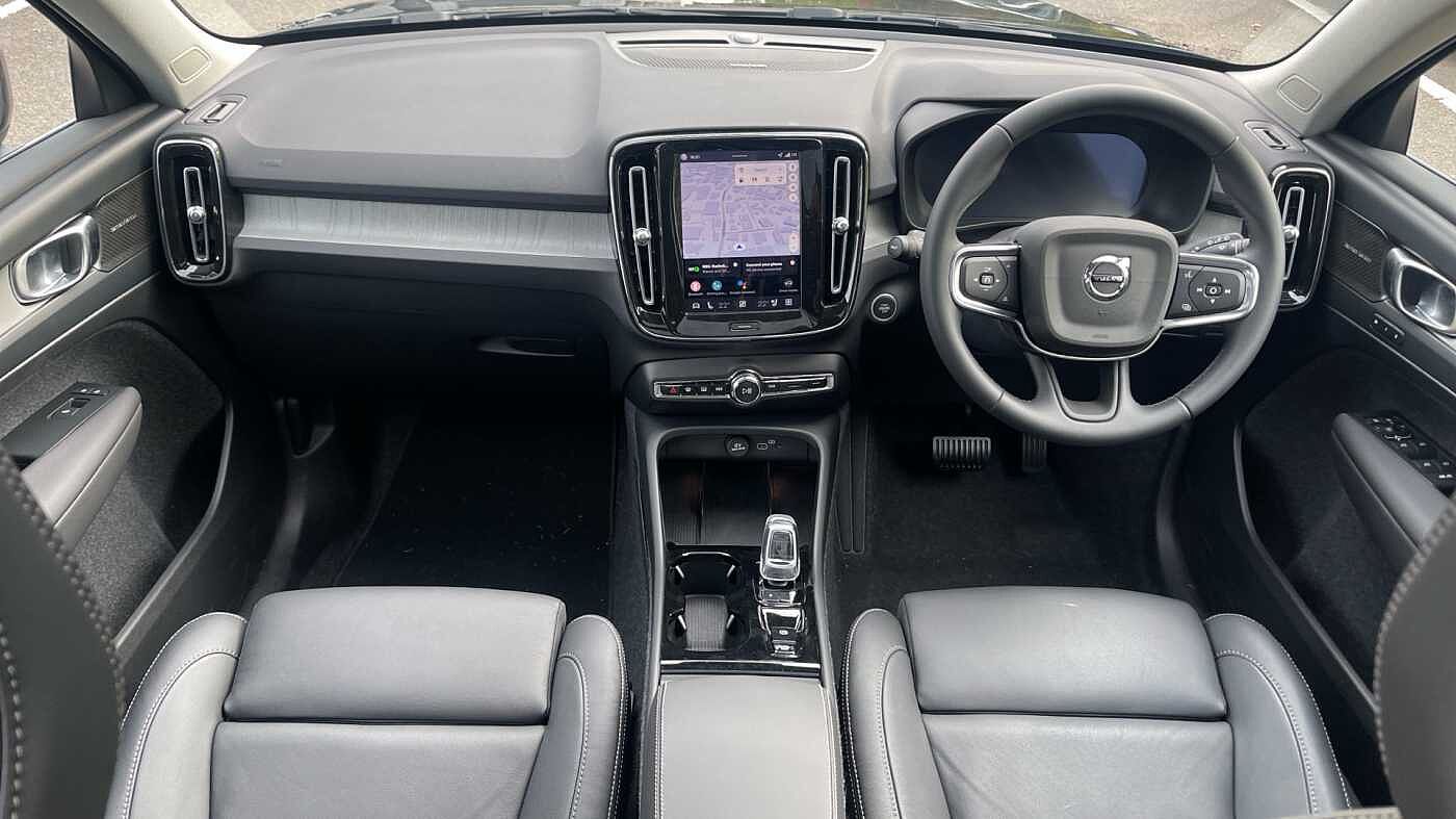Used Volvo XC40 2025 for sale - 76139641: Photo 5