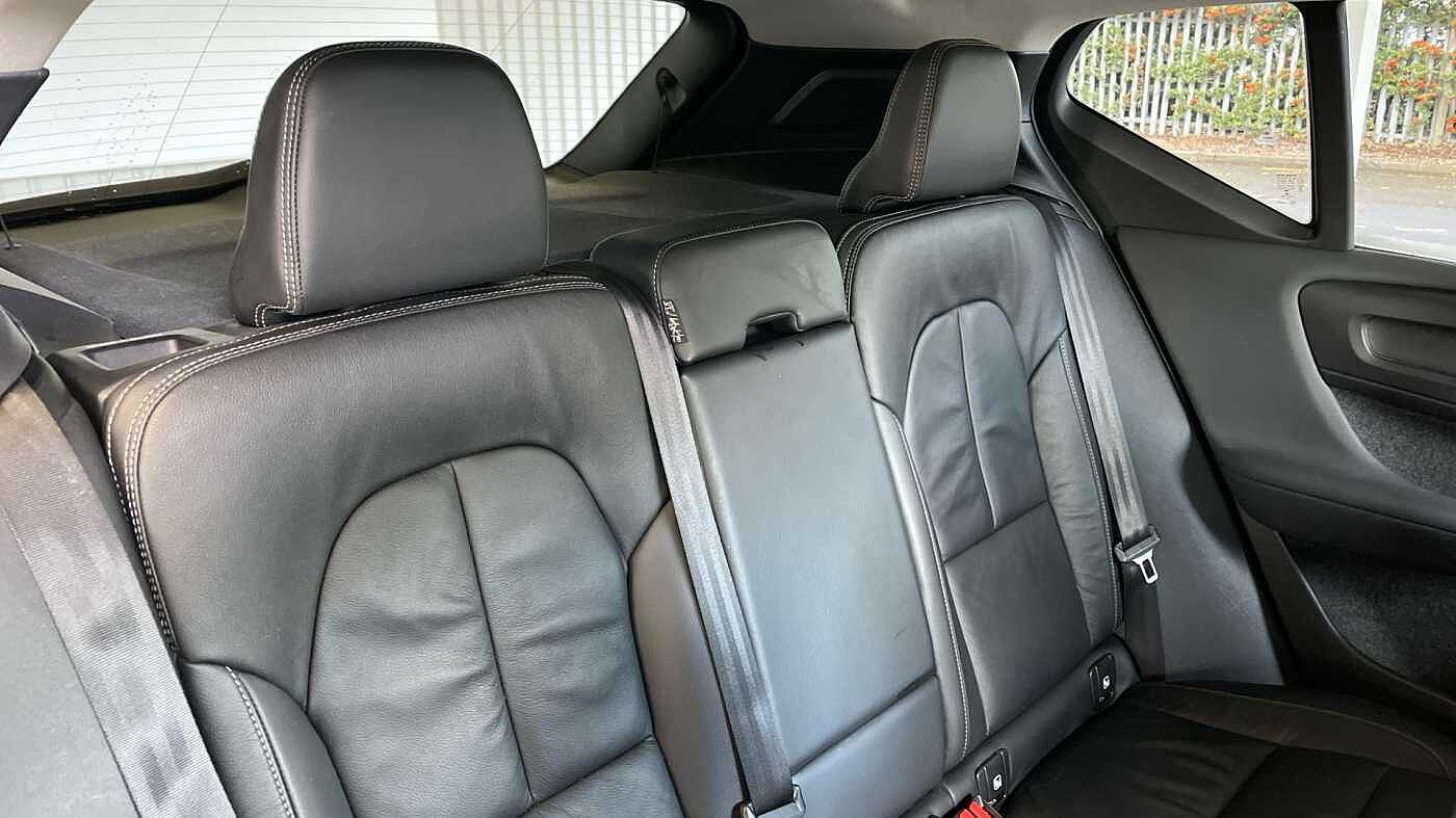 Used Volvo XC40 2021 for sale - 77994896: Photo 6