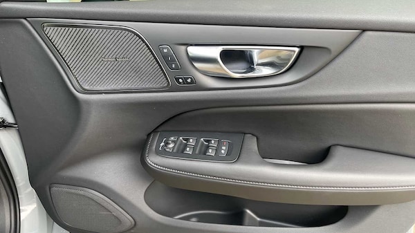 Used Volvo V60 2025 for sale - 75015112: Photo 15