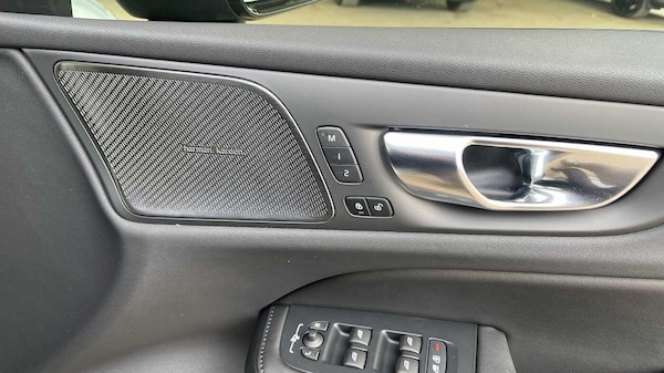 Used Volvo V60 2025 for sale - 75015112: Photo 34