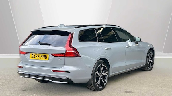 Used Volvo V60 2025 for sale - 75015112: Photo 7