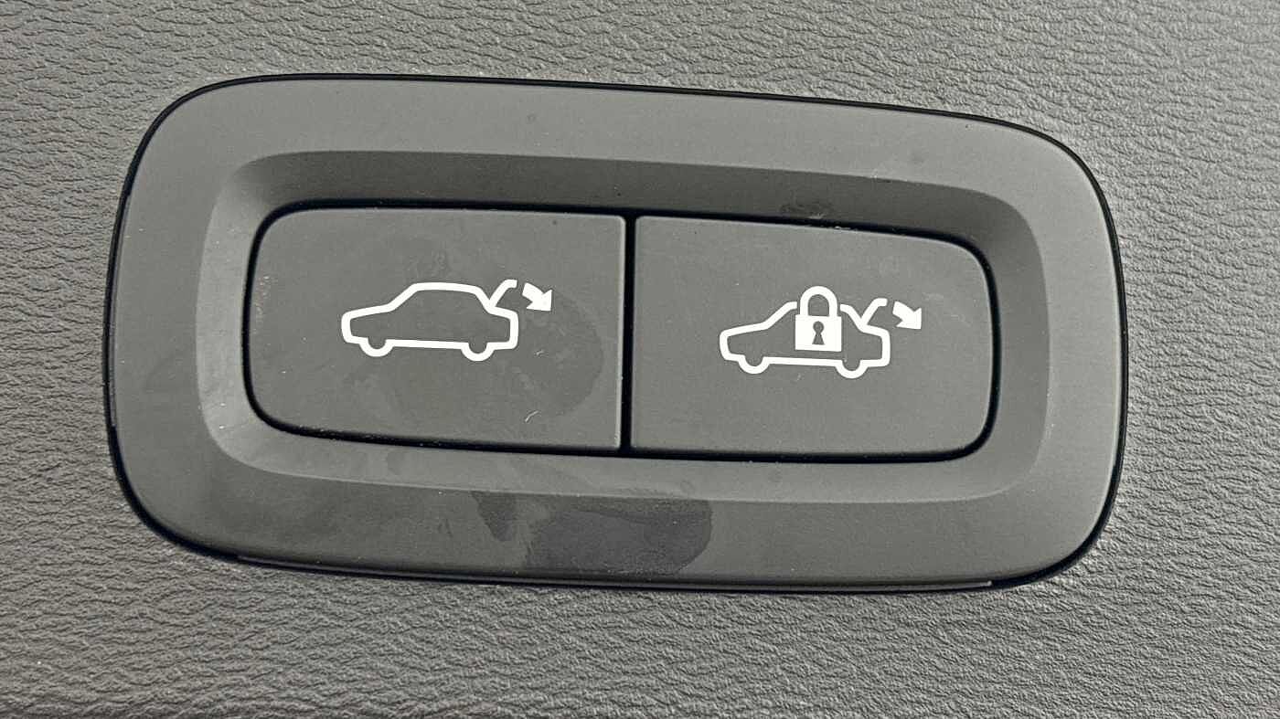 Used Volvo XC40 2022 for sale - 77218199: Photo 19