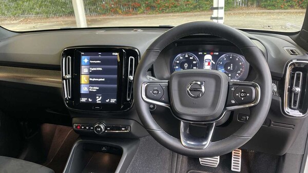 Used Volvo XC40 2021 for sale - 76190612: Photo 10