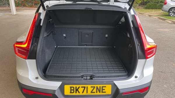 Used Volvo XC40 2021 for sale - 76190612: Photo 13
