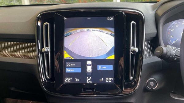 Used Volvo XC40 2021 for sale - 76190612: Photo 17