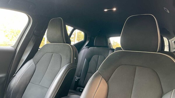 Used Volvo XC40 2021 for sale - 76190612: Photo 25