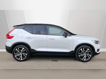 Used Volvo XC40 2021 for sale - 76190612: Photo 3