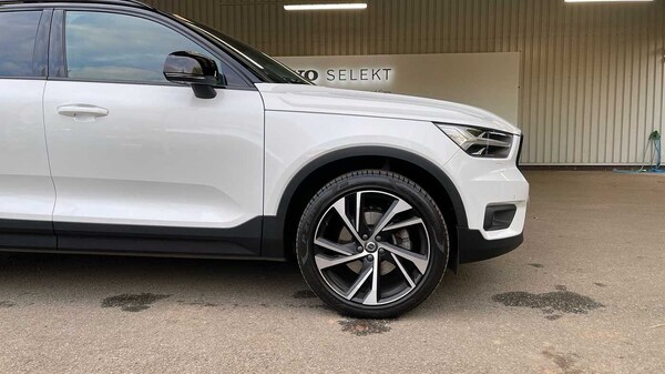 Used Volvo XC40 2021 for sale - 76190612: Photo 9