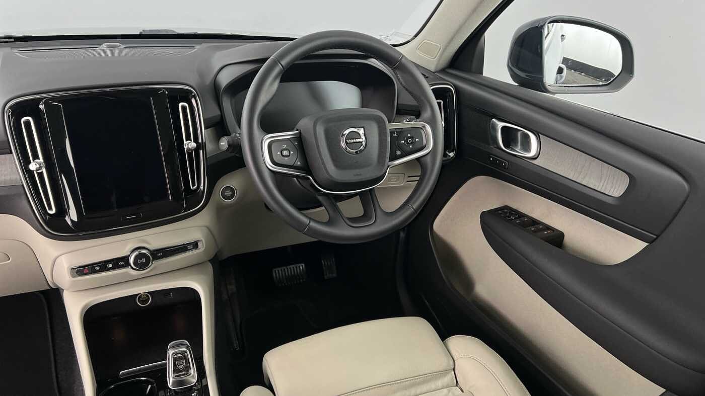 Used Volvo XC40 2021 for sale - 77959353: Photo 8