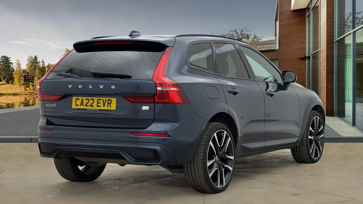 Used Volvo XC60 2022 for sale - 77218255: Photo 3
