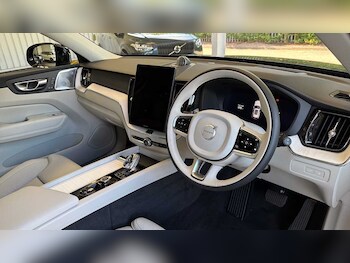 Used Volvo XC60 2026 for sale - 79249933: Photo