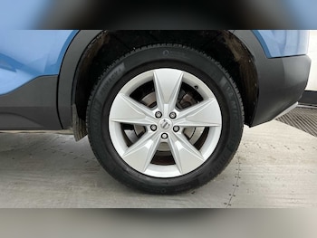 Used Volvo XC40 2023 for sale - 79077145: Photo