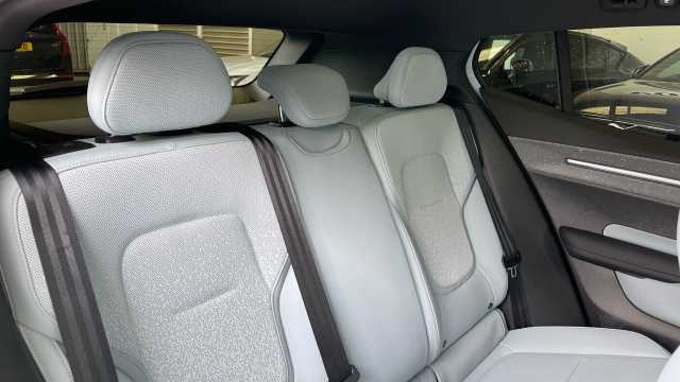 Used Volvo EX30 2025 for sale - 76937238: Photo 4