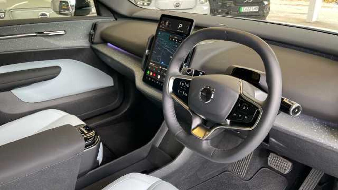 Used Volvo EX30 2025 for sale - 76937238: Photo 5