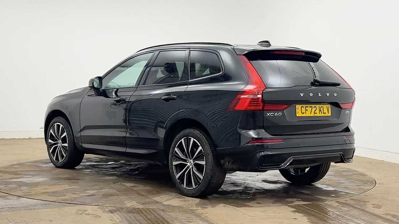 Used Volvo XC60 2022 for sale - 77755146: Photo 3