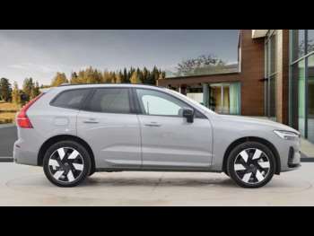 Used Volvo XC60 2024 for sale - 75281287: Photo