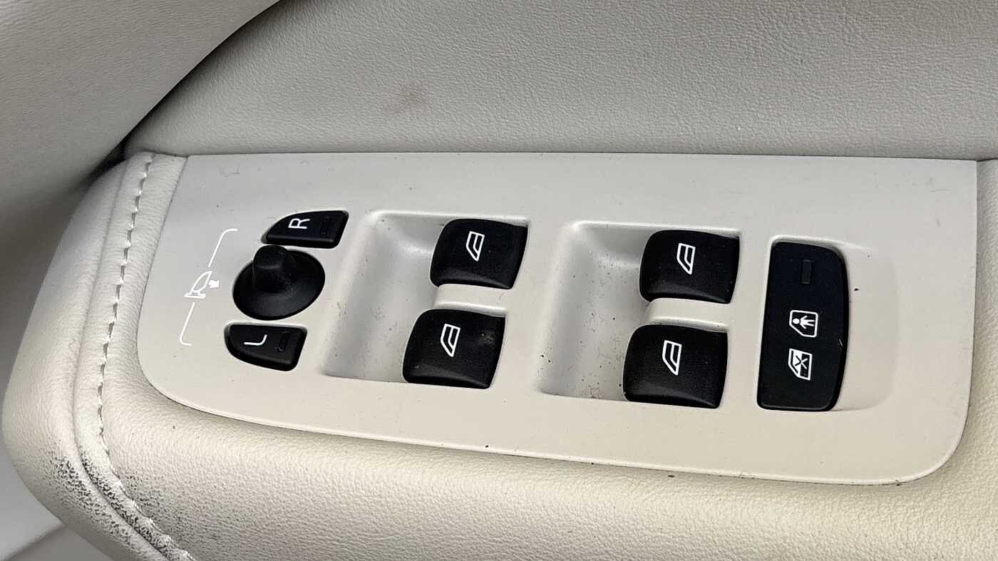 Used Volvo XC60 2022 for sale - 77755091: Photo 24