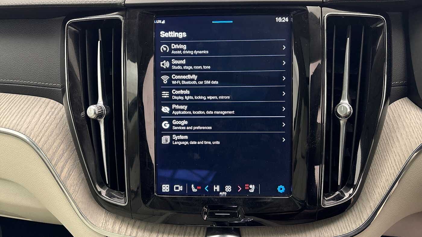 Used Volvo XC60 2022 for sale - 77755091: Photo 34