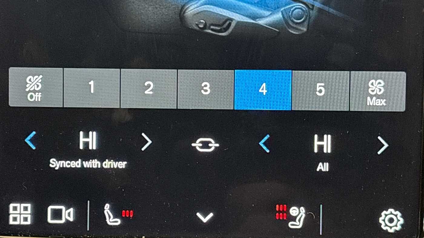 Used Volvo XC60 2022 for sale - 77755091: Photo 39