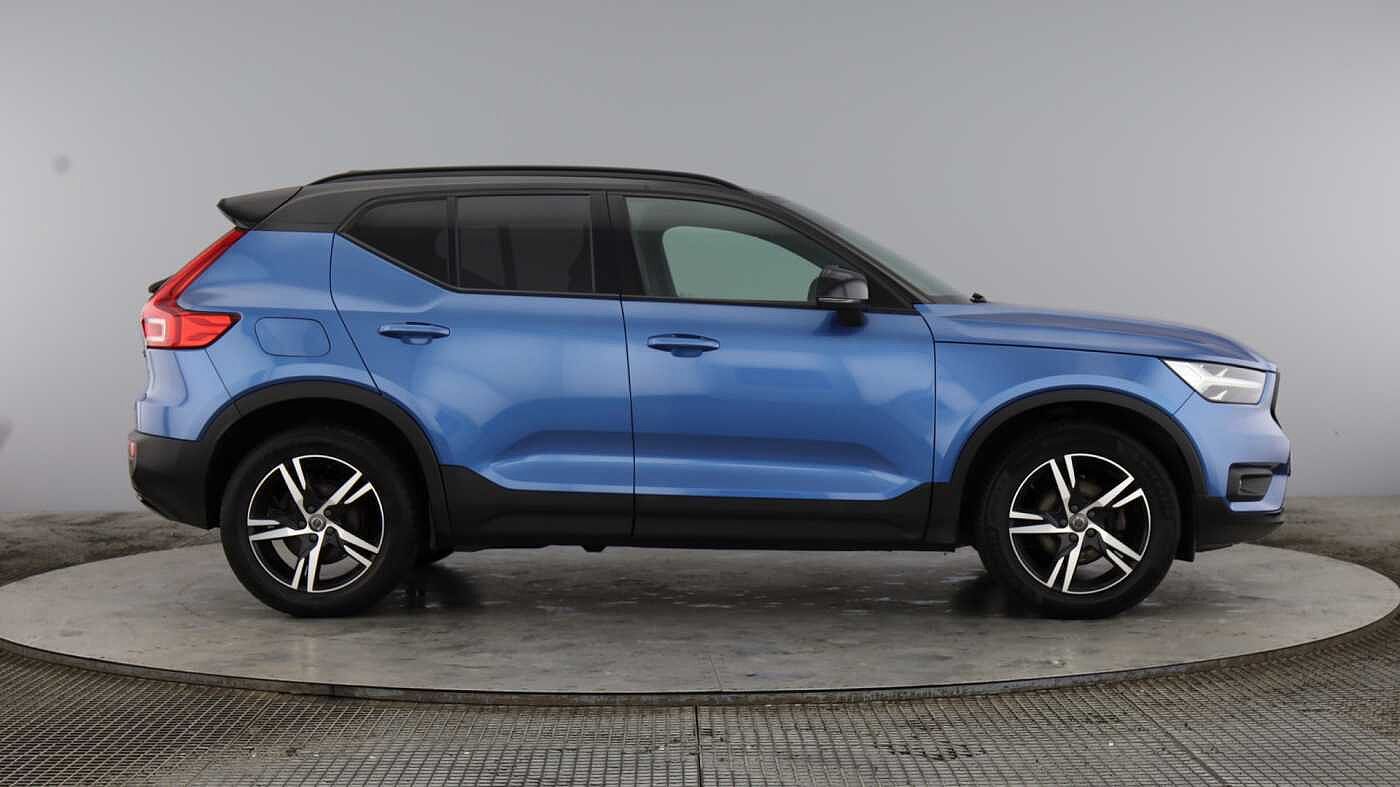 Used Volvo XC40 2021 for sale - 78158269: Photo 3