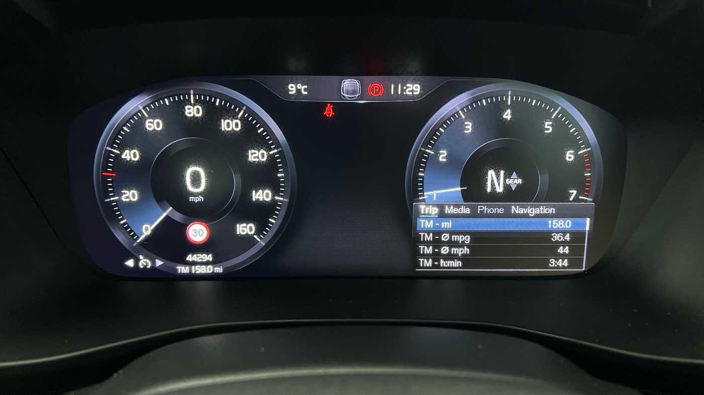 Used Volvo XC40 2021 for sale - 78158269: Photo 9