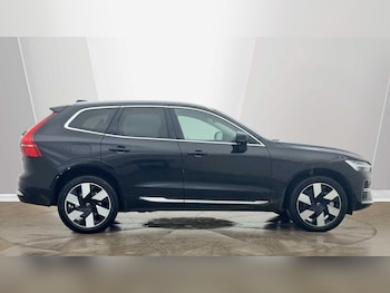 Used Volvo XC60 2025 for sale - 77755126: Photo