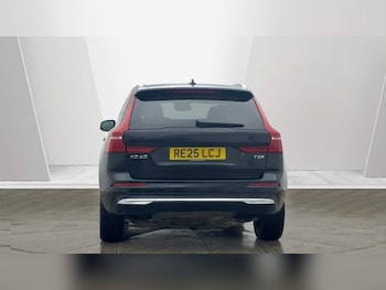 Used Volvo XC60 2025 for sale - 77755126: Photo