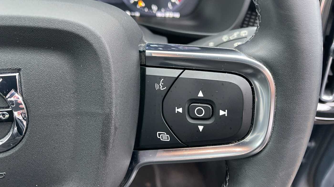 Used Volvo XC40 2021 for sale - 77218266: Photo 18