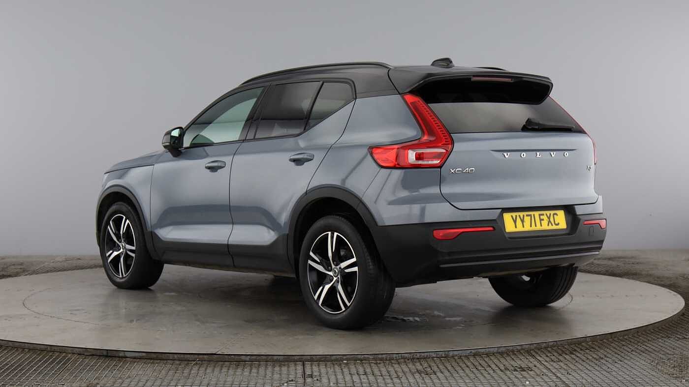 Used Volvo XC40 2021 for sale - 77218266: Photo 2