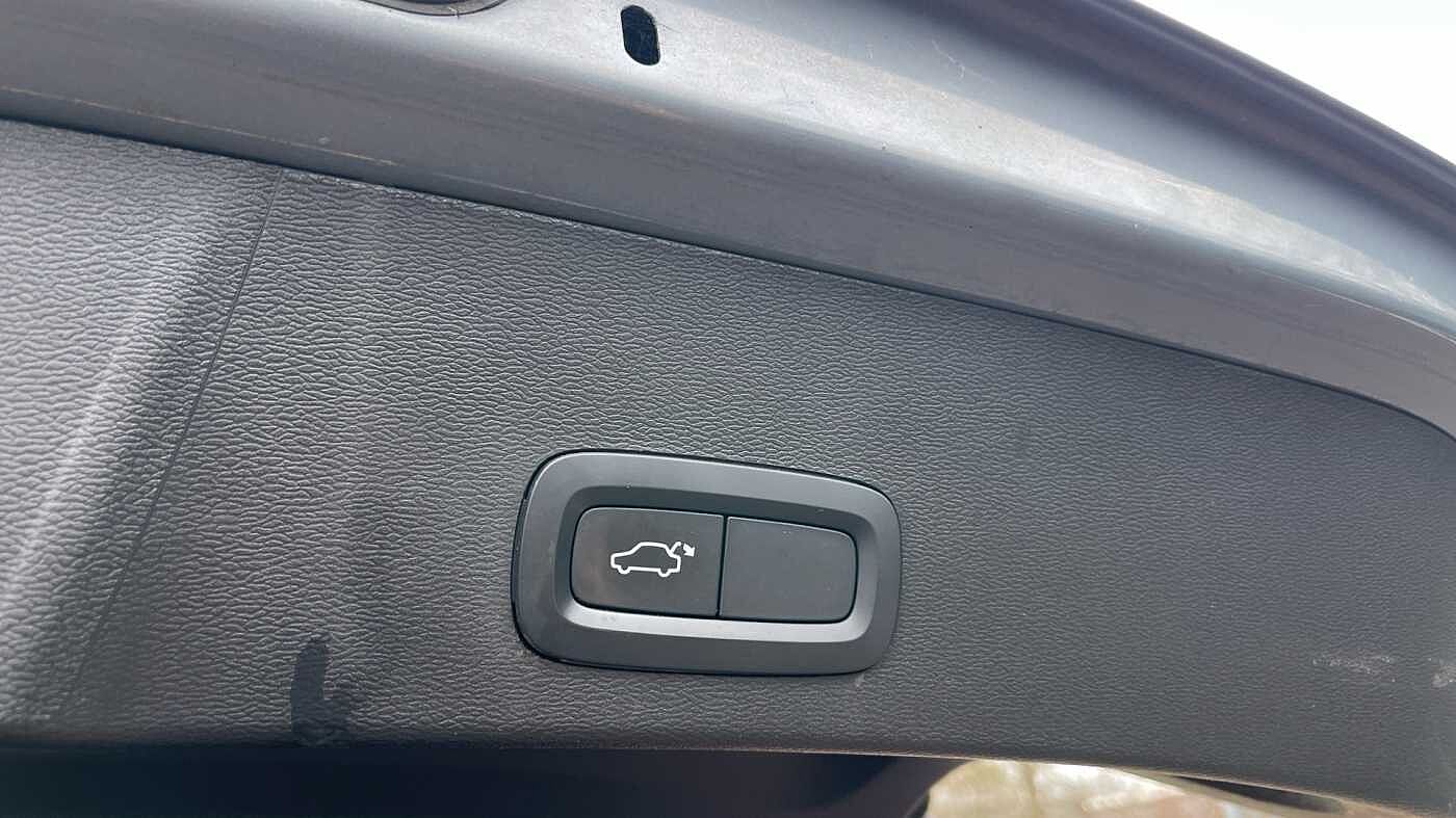 Used Volvo XC40 2021 for sale - 77218266: Photo 28