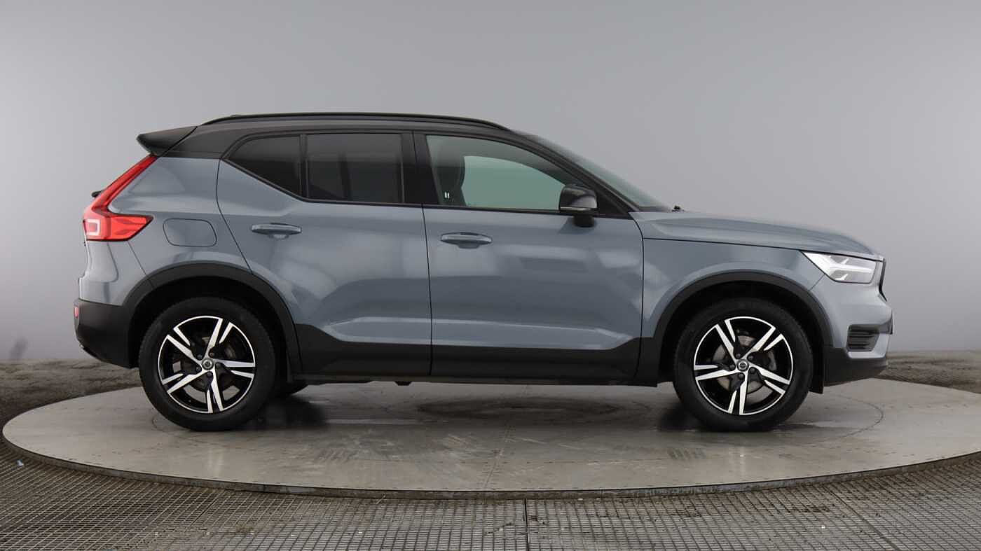 Used Volvo XC40 2021 for sale - 77218266: Photo 3