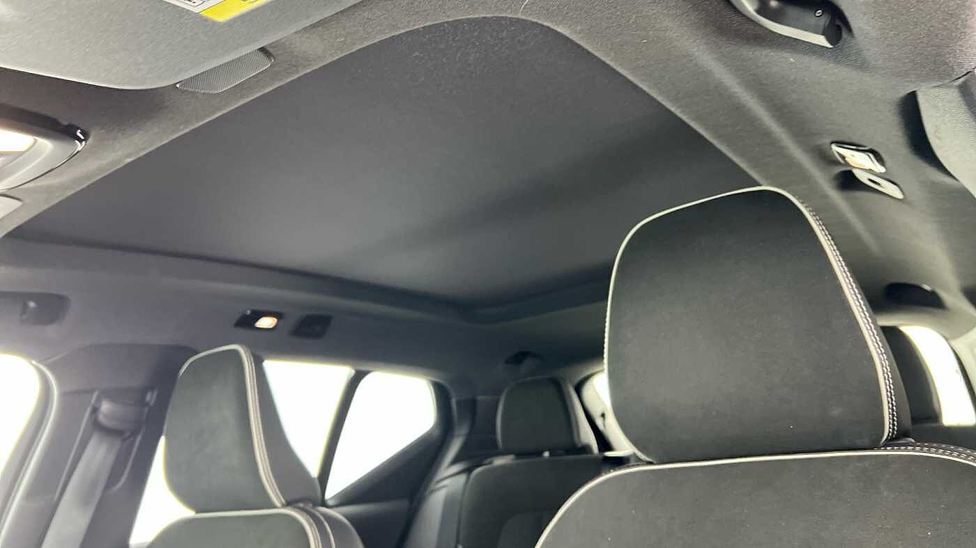 Used Volvo XC40 2021 for sale - 77292923: Photo 11