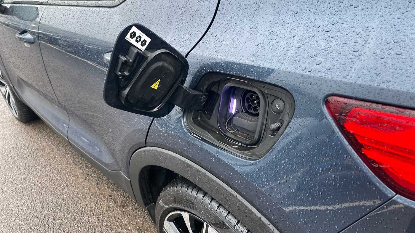 Used Volvo XC40 2021 for sale - 77292923: Photo 31