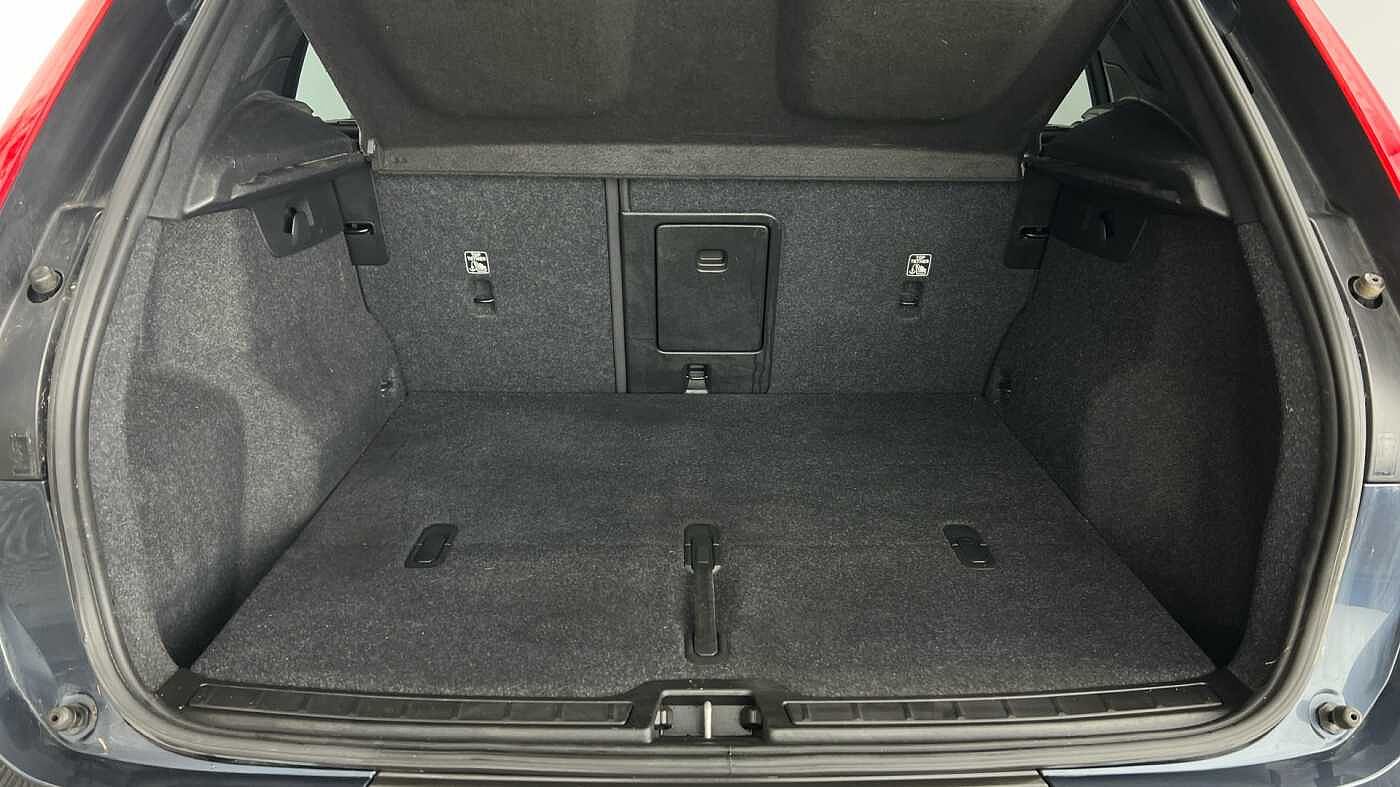 Used Volvo XC40 2021 for sale - 77292923: Photo 5