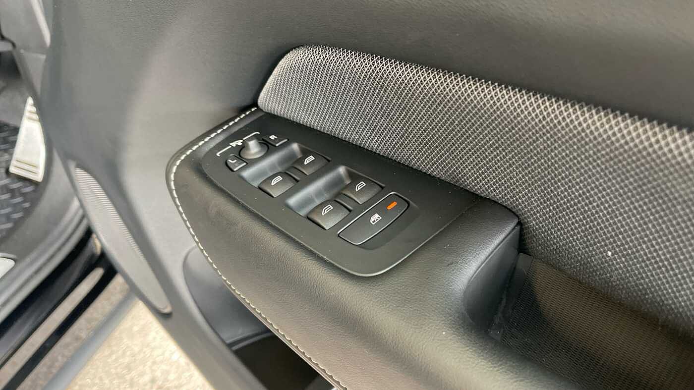 Used Volvo XC60 2022 for sale - 76500929: Photo 20