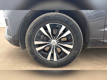 Used Volvo XC60 2025 for sale - 78277376: Photo