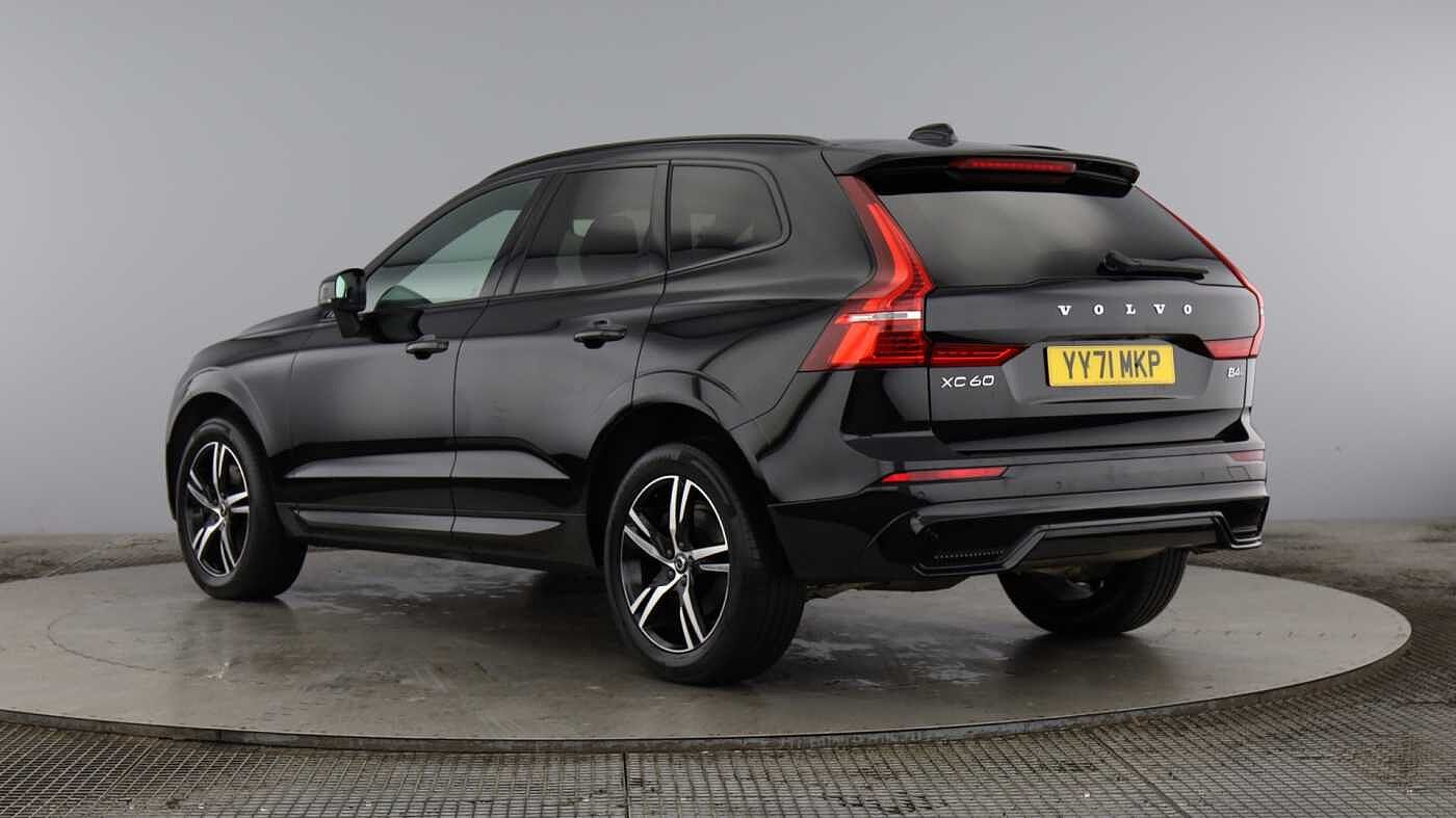 Used Volvo XC60 2021 for sale - 78036141: Photo 2