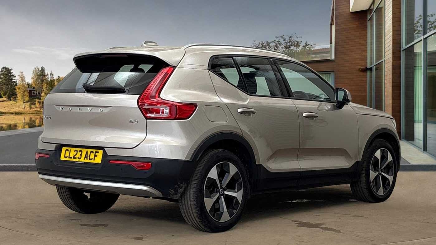 Used Volvo XC40 2023 for sale - 76474508: Photo 3