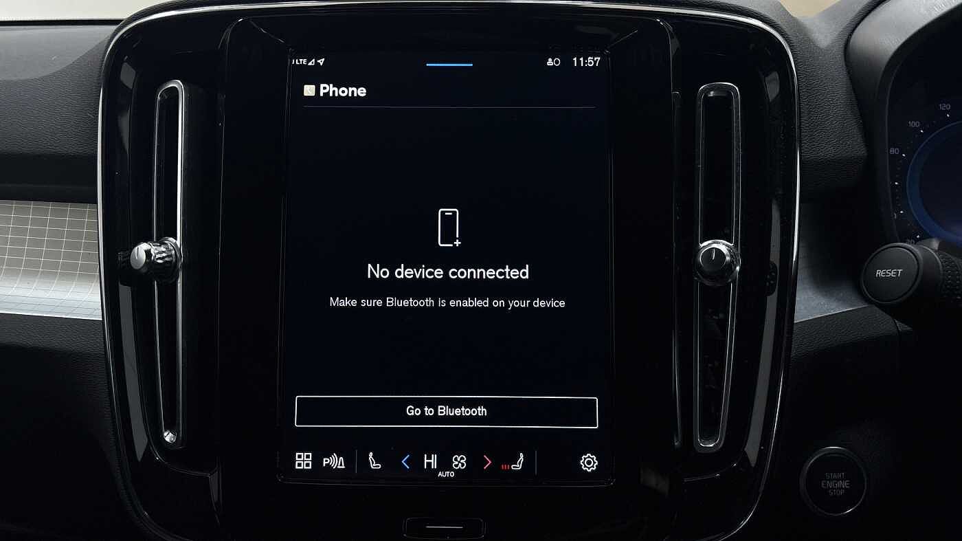 Used Volvo XC40 2023 for sale - 76474508: Photo 33