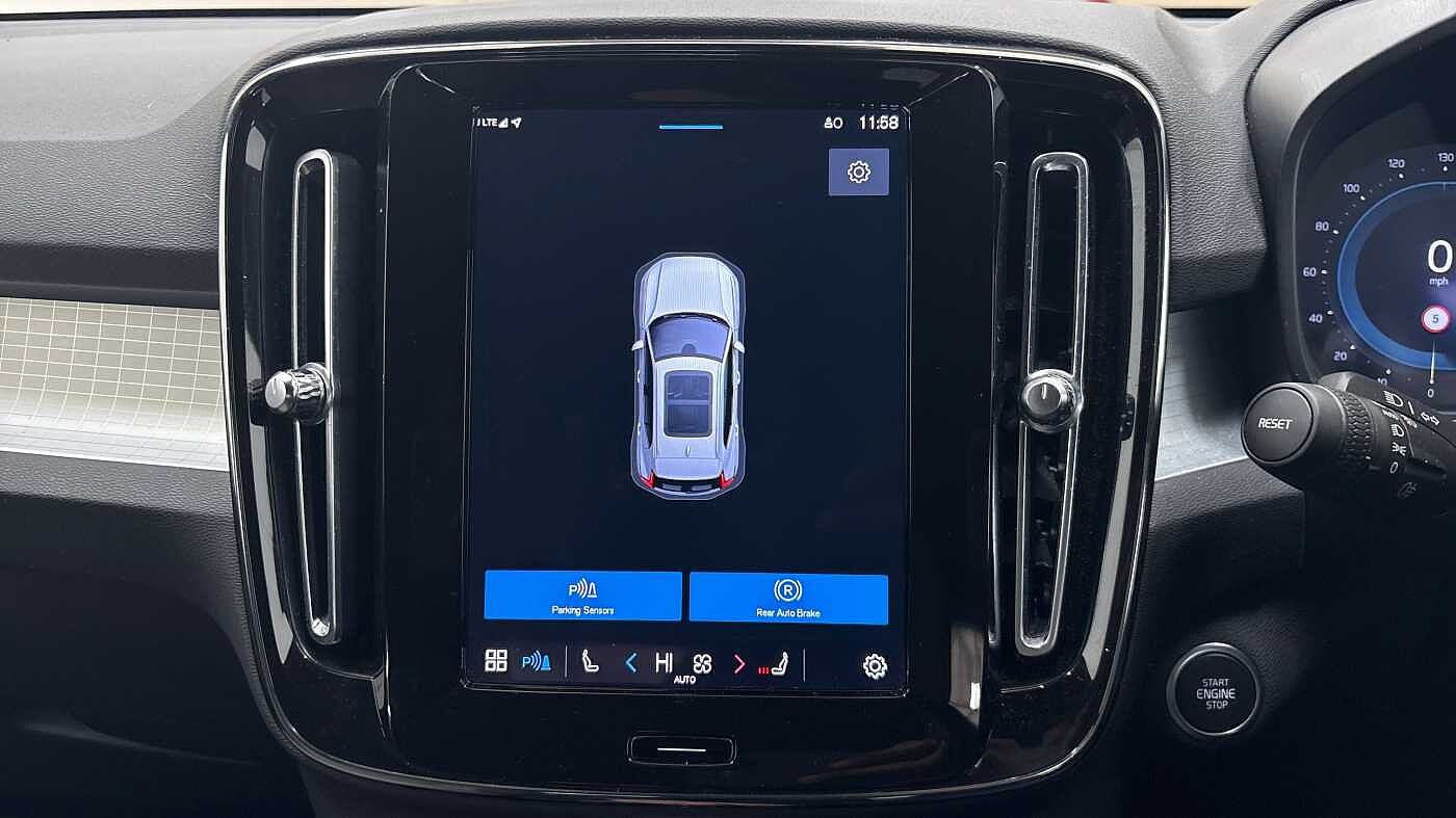 Used Volvo XC40 2023 for sale - 76474508: Photo 37