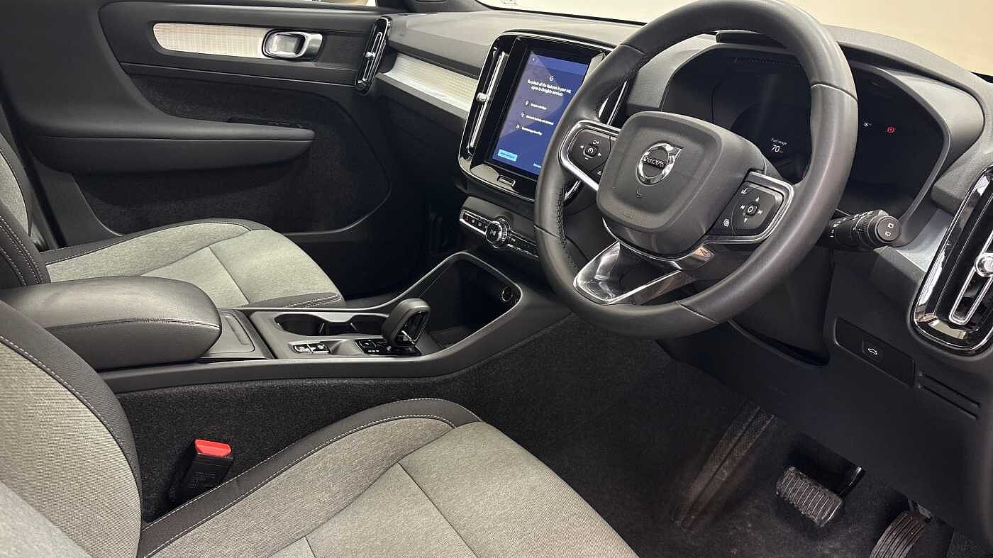 Used Volvo XC40 2023 for sale - 76474508: Photo 9