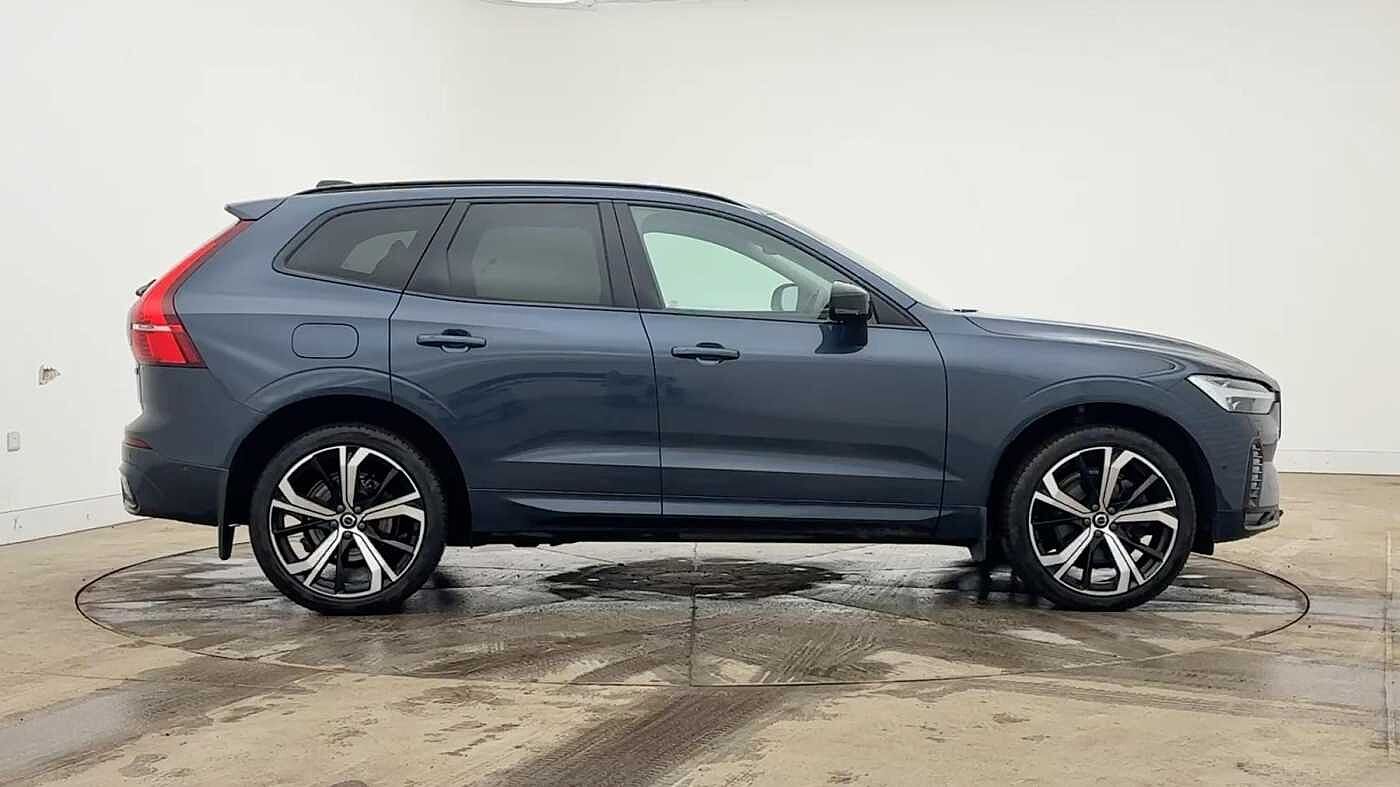 Used Volvo XC60 2022 for sale - 77755110: Photo 2